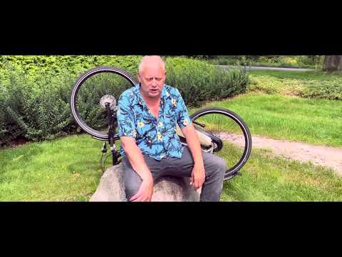 René Beverwijk - Nooit meer fietsen (officiële videoclip)