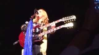Melissa Etheridge, &quot;Chrome Plated Heart&quot; - Nashville, 15 April 2014