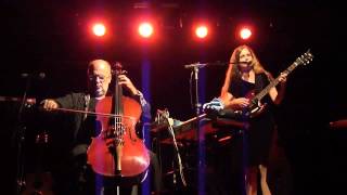 juana molina & jaques morelenbaum @ oi futuro ipanema: cúrame / el zorzal