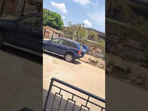 3BEDROOM FLAT GROUNDFLOOR OFF ADESHINA STREET  IJESHA SURULERE.