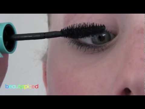 Review&Demo ~ Maybelline Mega Plush Mascara