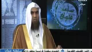 صورة ما هي عورة المرأة في صلاتها ؟ وما حكم من ظهر شيء من قدمها في الصلاة ؟ | الشيخ خالد الفليج