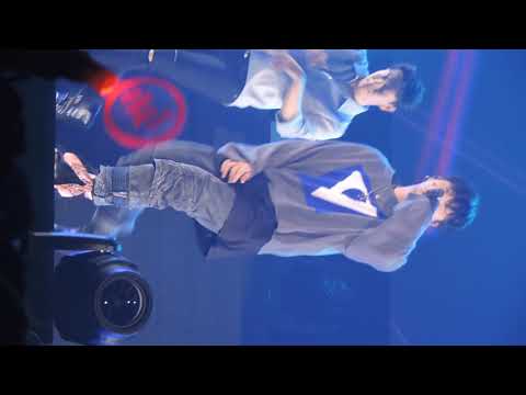 181111 홍콩 미니콘서트 용준형 무슨 말이 필요해