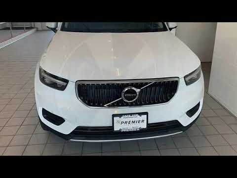2020 Volvo XC40 T5 Momentum in Hyannis, MA 02601