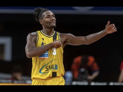 Alba Berlin Guard Jaleen Smith