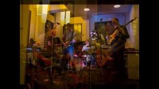 Johnny and the Foreigners cover Elusive (Scott Matthews)