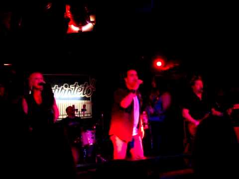 Kényes Foltok & Kovács Koppány (Rómeó Vérzik) - Sanzonizé