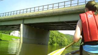 preview picture of video 'Paddling on the Housatonic River in CT'