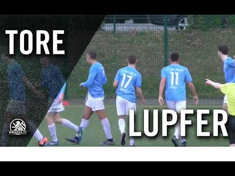 Spektakulärer Heber von Nachwuchstalent Daniel Vicaria Barker (FC Viktoria 1889 Berlin U17)