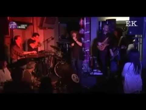 Wild Widow - Hard Times (Blues café Classic 21 - 22/11/2010)