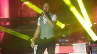 Nathan Carter - Two Doors Down Live
