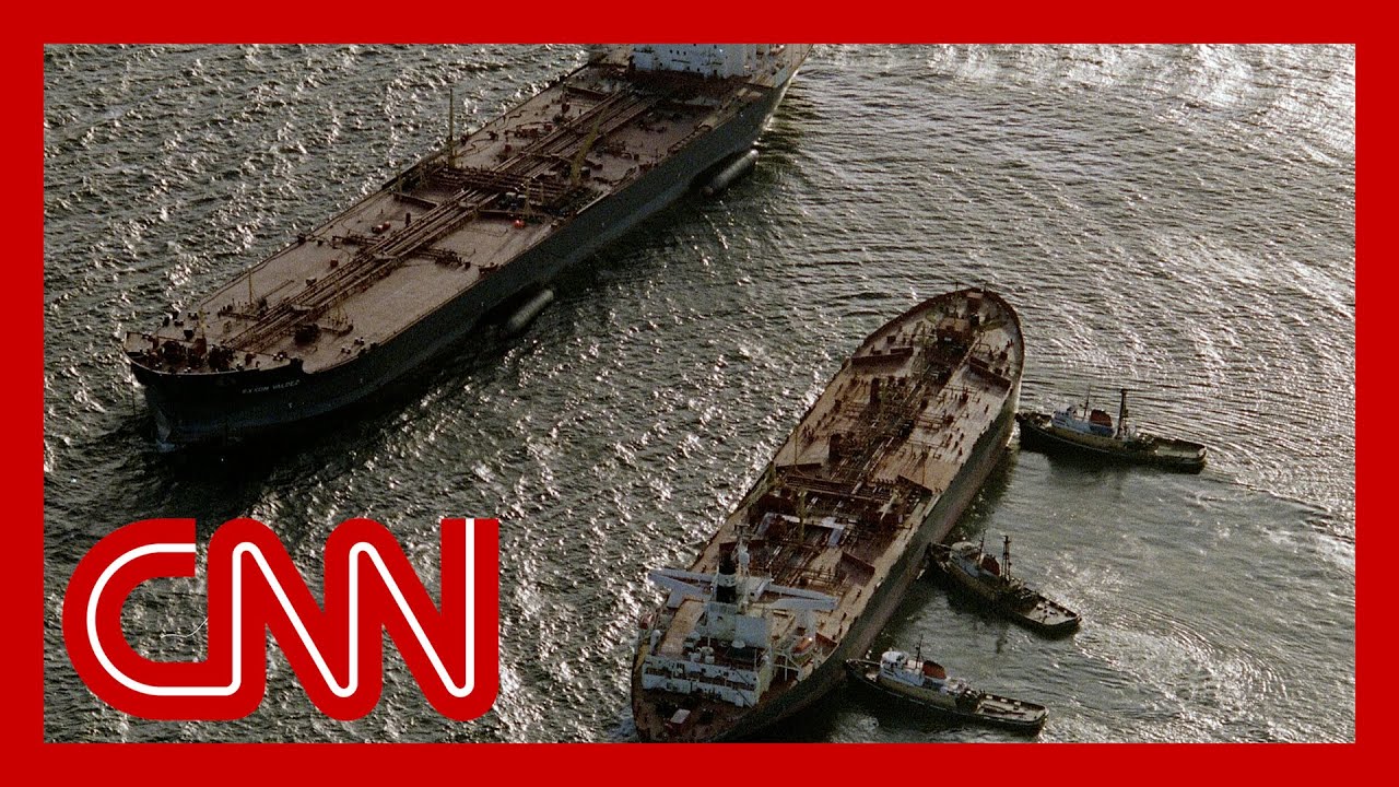 Oil and water: The wreck of Exxon Valdez (2014)