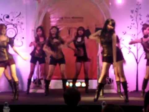 [Fancam] Cherry Blossom cover SNSD - The boy in Photo Hut cover dance 2012