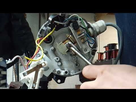 Sta-rite pump overhaul  (4 of 8) - remove centrifugal switch and rotor.
