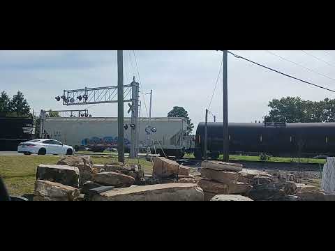 NS NV02 crosses old atlantic ave