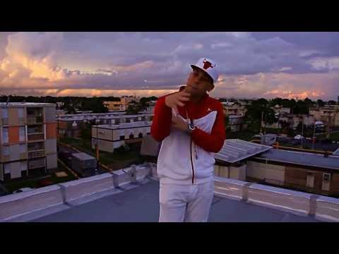 Juanka El Problematik - Sue±an Con Cazarme (Official Video)