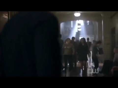 Veronica punch Reggie in the face 😎