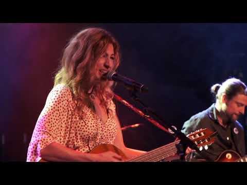 Tori Sparks - “Days and Days and Nights” (Live at Univers Agatha Benefit Concert)