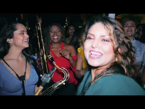 Orquesta Canela - Llegó La Fiesta (Videoclip Oficial)