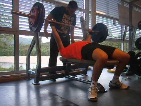 Artie does 95kg bench PR @83 he is only 7 years old