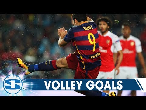 TOP 50 VOLLEY GOALS 2017 🔵 FOOTBALL REWIND