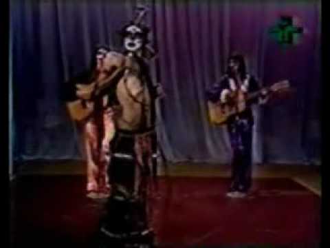 Secos & Molhados - Sangue Latino / O Vira (TV Tupi, 1973)