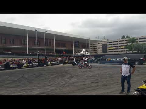 Equipe Alto Giro Pro tork - Salão duas rodas