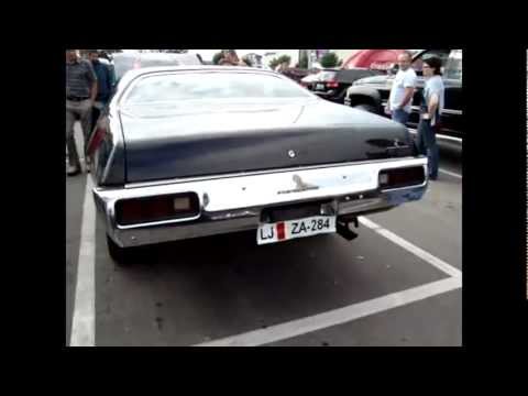 '74 Plymouth Road Runner V8 Sound