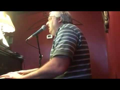 Don't Let me be Lonely Tonight - James Taylor (1973) - Performance by Mike Evans