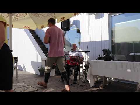 Andres Ükskask, lõõtsasimman Nasval