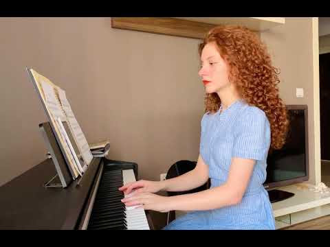 Bir Mazi Bin Hatıra piyano cover- İlayda Su Çakıroğlu
