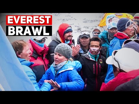 1 Woman Vs 100 Angry Sherpas: The Everest Incident Nobody Expected
