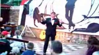 preview picture of video 'Bill Bennett sings Dean Martin'