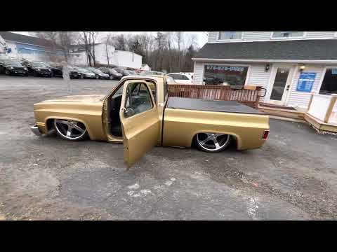 1987 Chevrolet 1/2-Ton Pickup (CC-1555356) for sale in Charlton, Massachusetts
