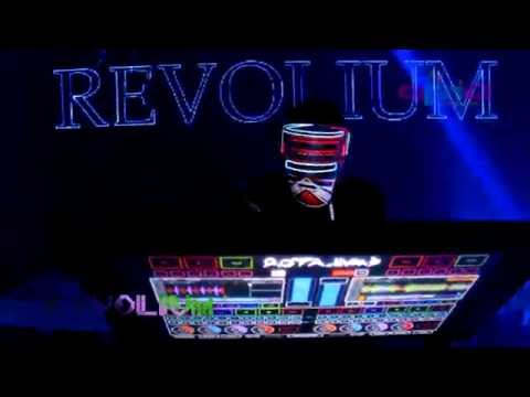 REVOLIUM @ CAPRICA Club