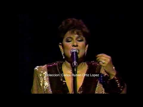 Lucecita Benítez-"Si Tan Solo Un Instante" Centro de Bellas Artes de Puerto Rico