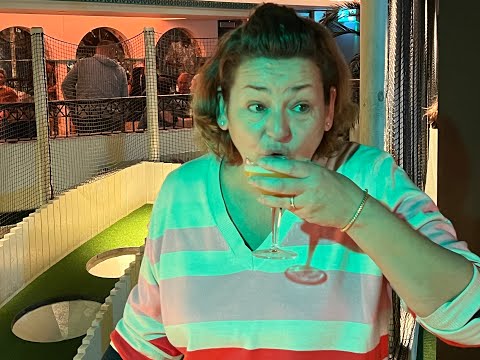 Mini Golf Recce.  Swingers Club   London, W1