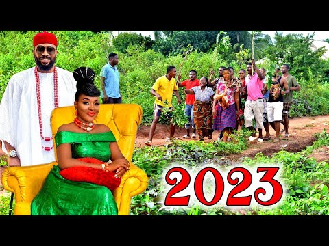 She Was Banished From D Kingdom But  On Her Way She Met A Billionaire That Changed Her Life