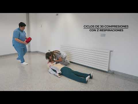 Basic Cardiopulmonary Resuscitation: A Step-by-Step Guide to Saving Lives. Clínica Universidad Na...