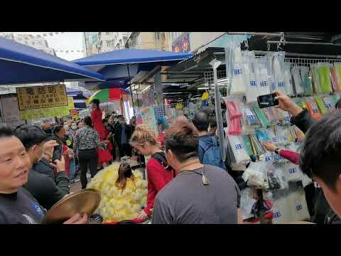 深水埗舞獅表演慶祝元宵節