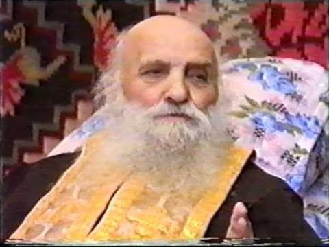 Pr. Argatu: Mi s-a arătat cum se chinuiesc în iad celor ce le-au plăcut toată viaţa să fumeze