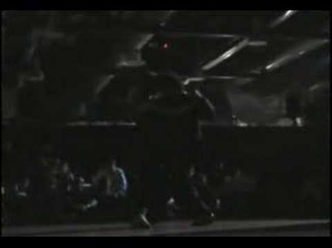  Mariano Frumboli  and  Eugenia Parilla  are  dancing  to  the  tango  "  El Trompito  "