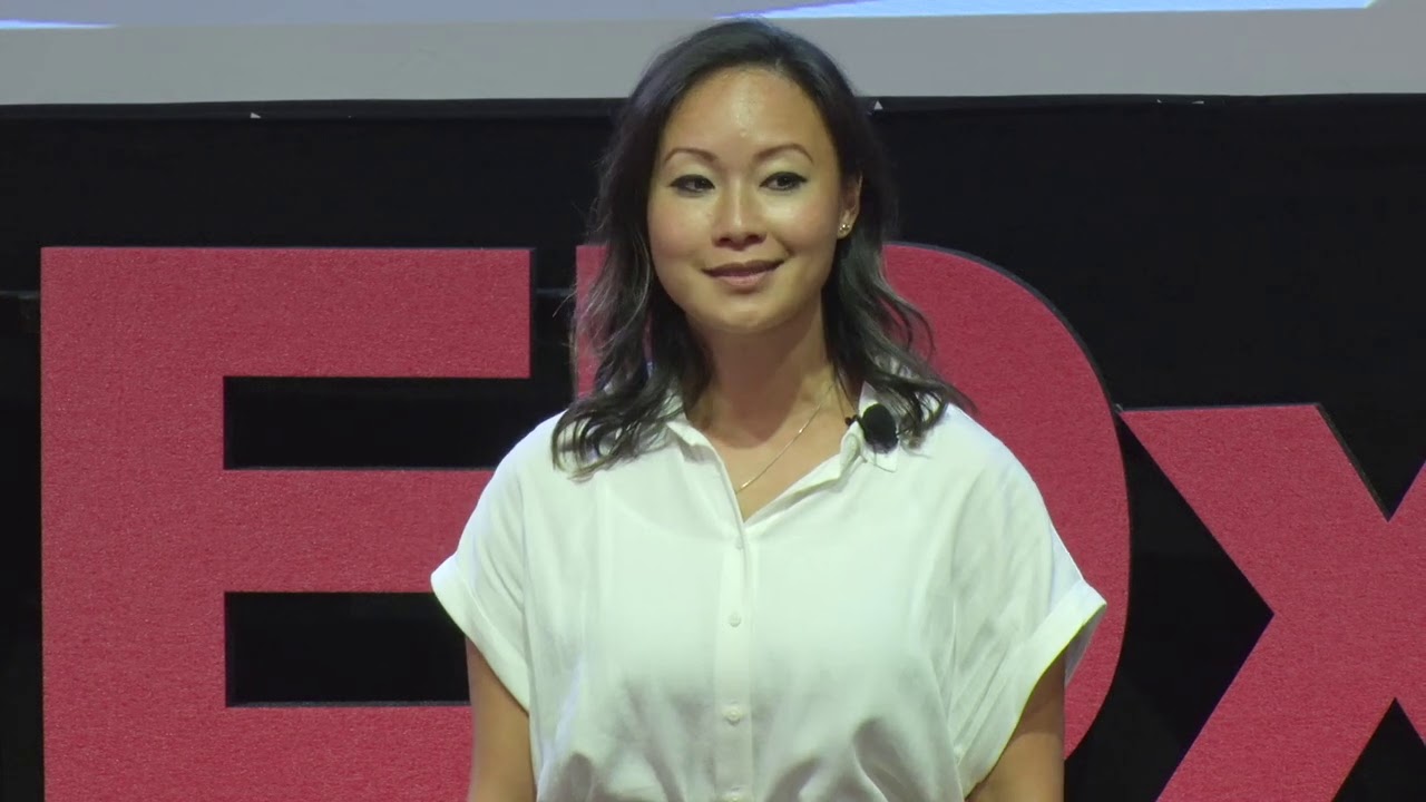 Julie Suen on stage