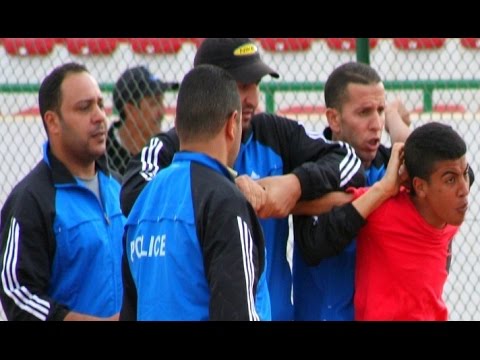 Vole Du Bach Ultras Pirates à KHEMISSET ( IZK vs ASS ) 2015