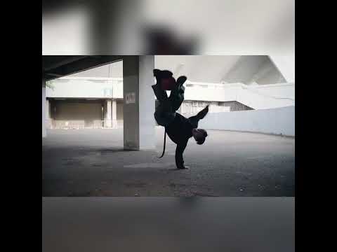 BATTLE JAPANESE FREESTYLER IBUKI VS ennuihawk ((very crazy battle))