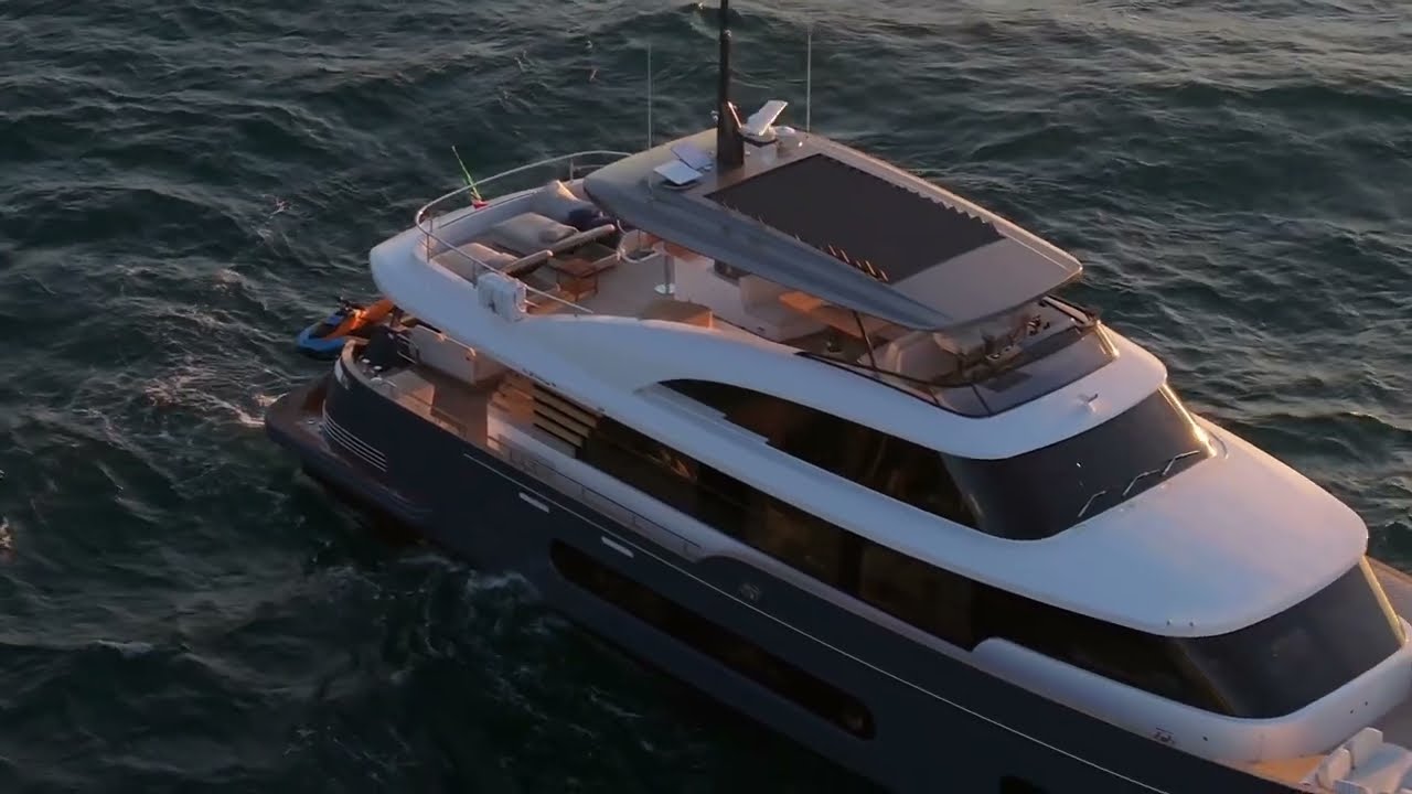 Yacht Video