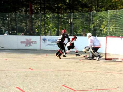 LG TPS Bratislava - HBK Kometa Vrútky  5.gól Tóth (LG) 5 : 7