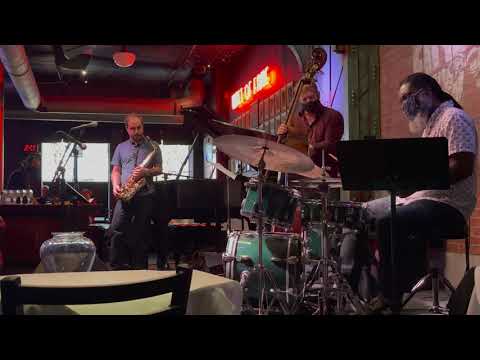 Andy's Jazz Club - The Nick Mazzarella Trio - 9/15/21- "Little Melonae"