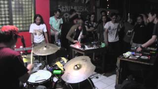 Fallopian Disco Force live at Bandung Indonesia Pt.2