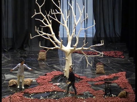 La Traviata torna al Teatro Carlo Felice